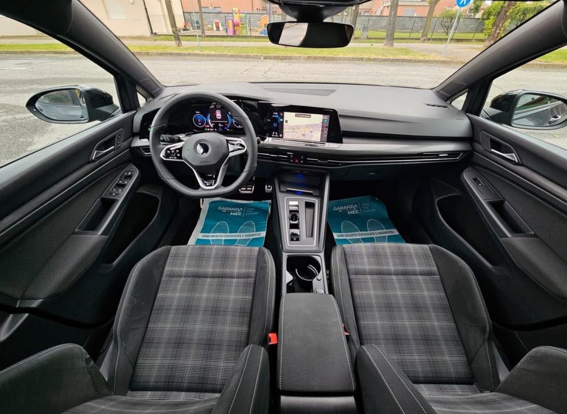 VOLKSWAGEN Golf 8 SCR GTD 200CV DSG 7 ATTELAGE